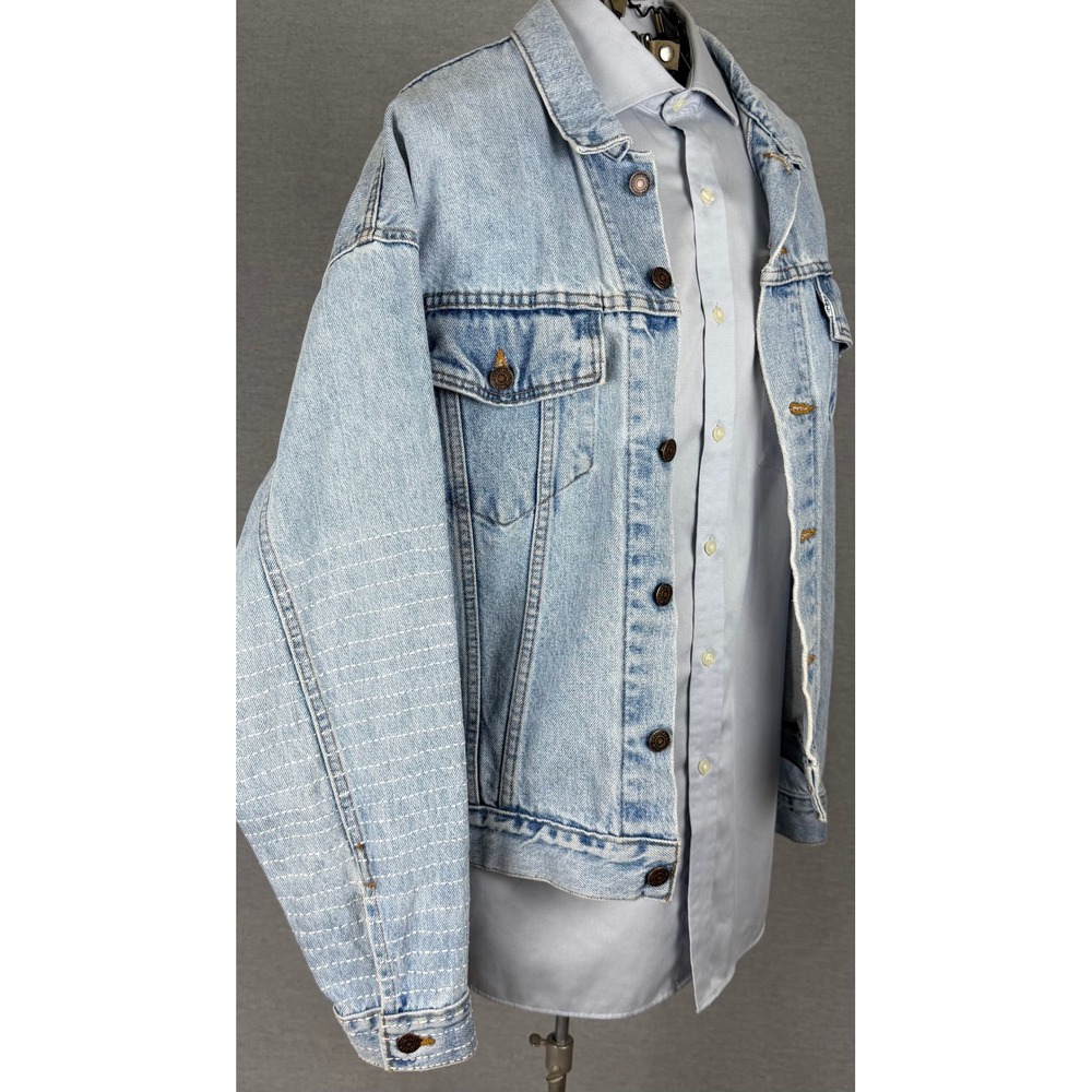 Vintage Levis 80s Sashiko Stitched Denim Trucker Jacket Light Wash Blue Cotton